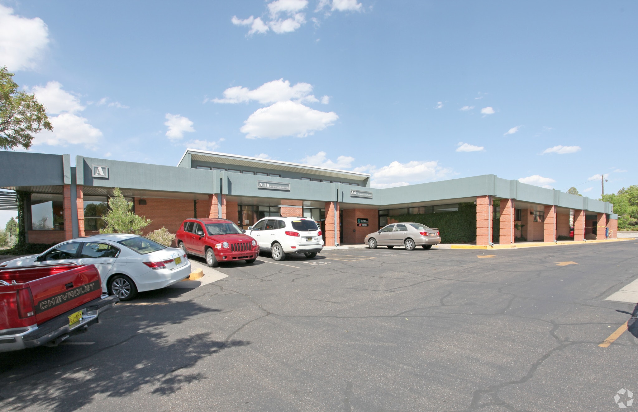 801 Encino Pl NE, Albuquerque, NM for Rent