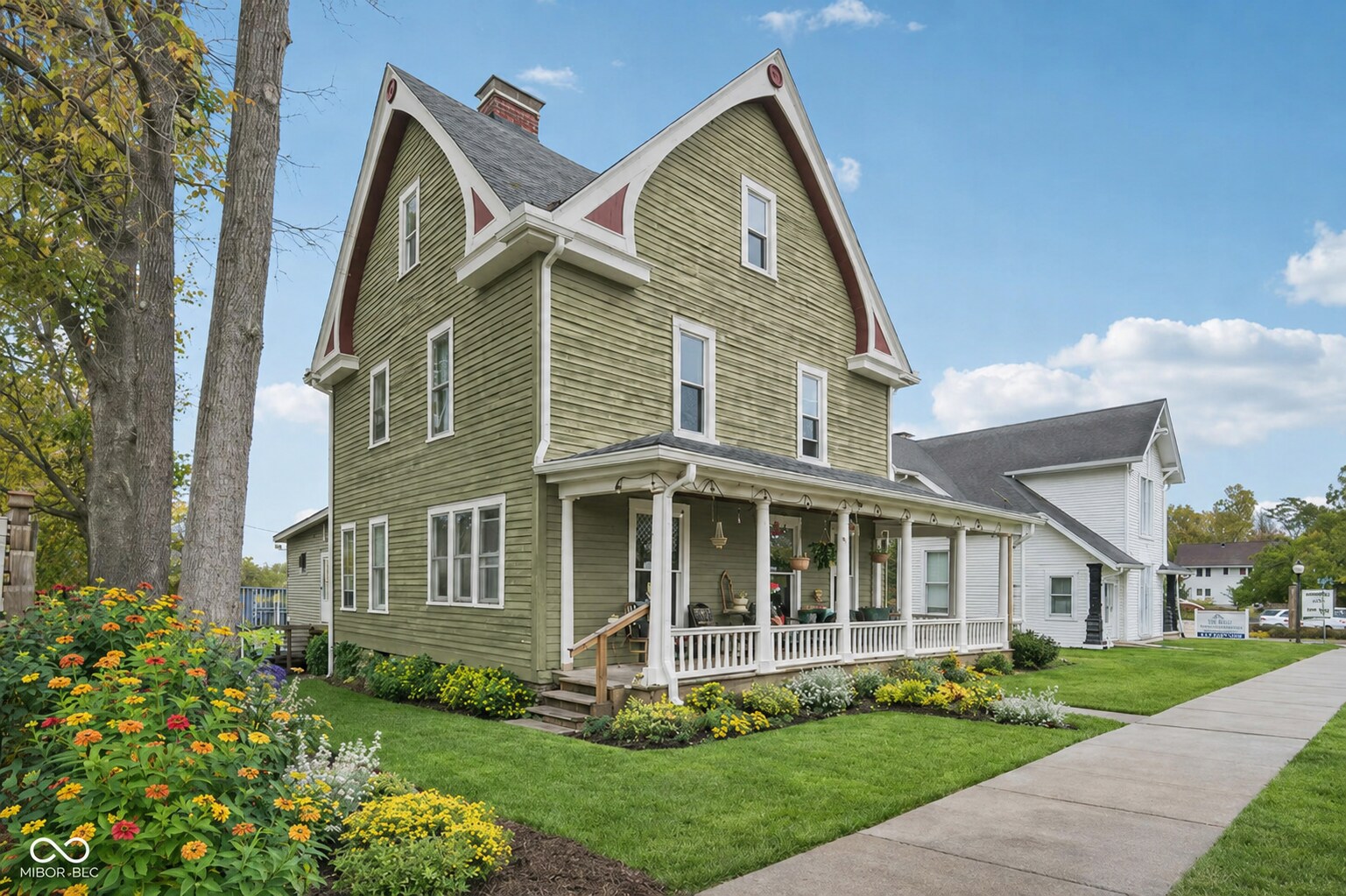305 E Washington St, Greencastle, IN for Sale