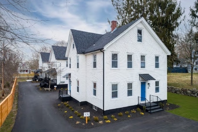 9 School St St, Mystic, CT for Sale
