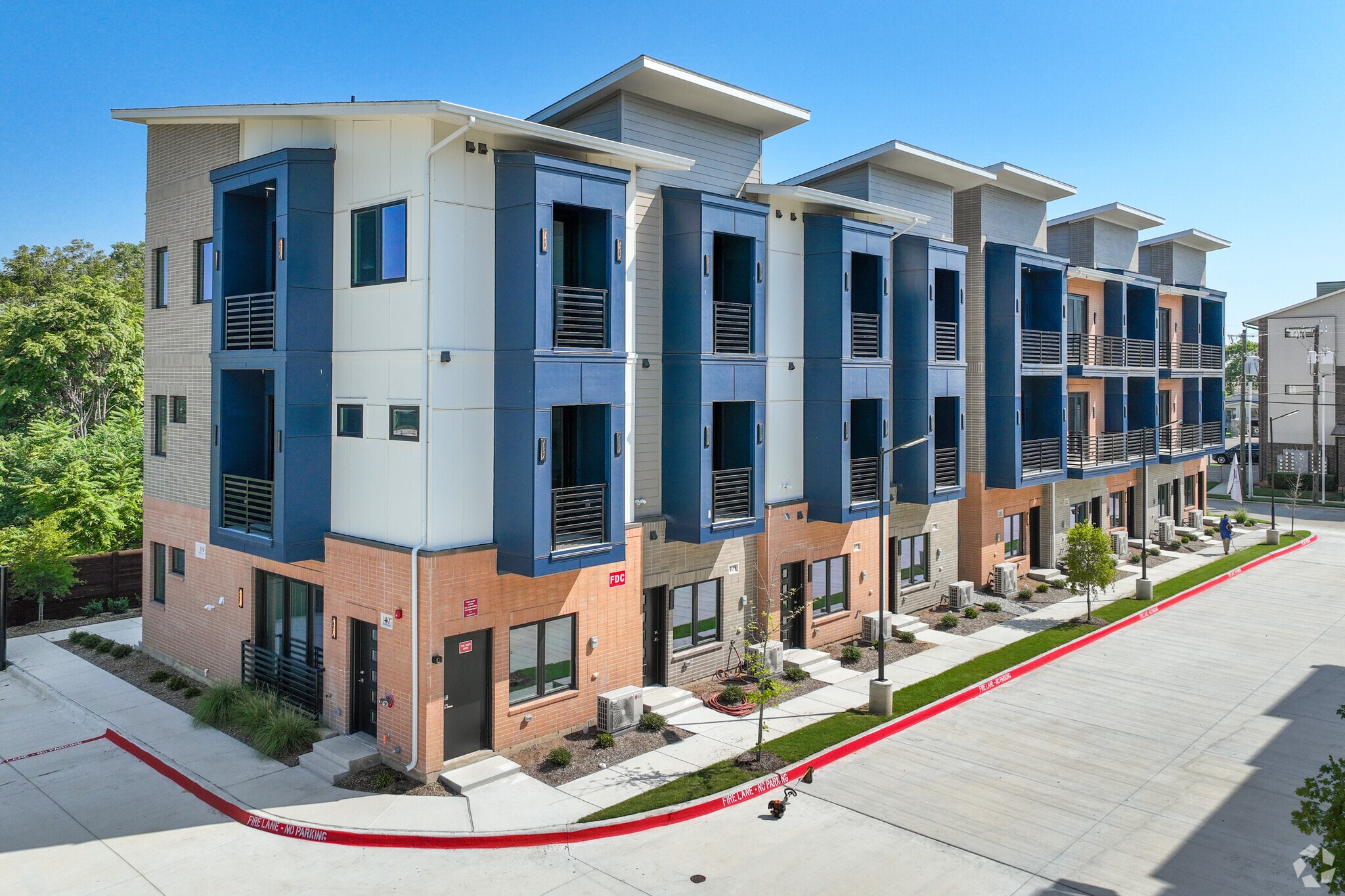 123 Merritt St, Fort Worth, TX for Sale