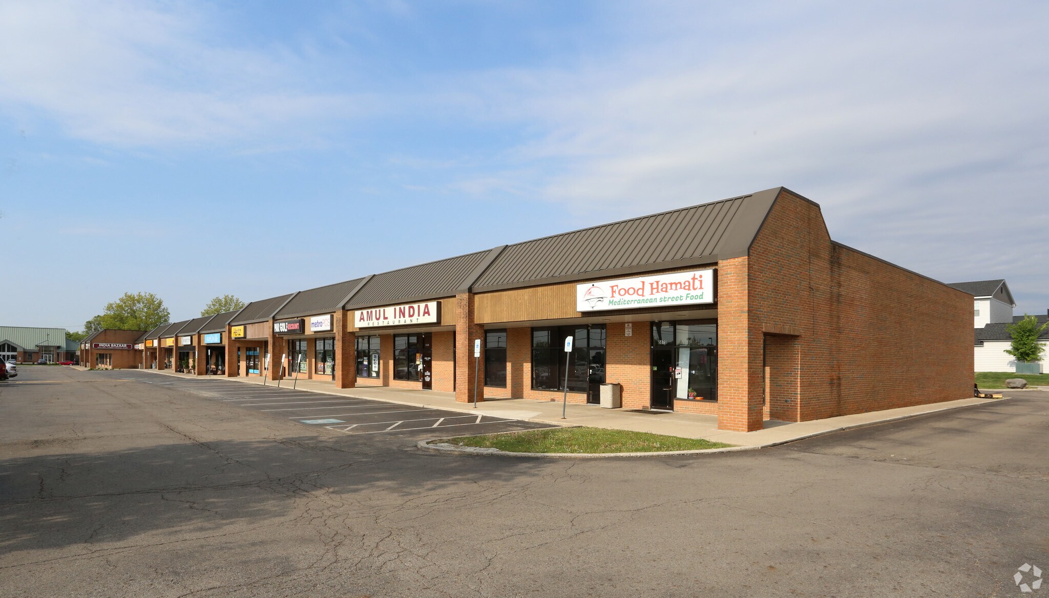 5825-5871 Sawmill Rd, Dublin, OH for Rent