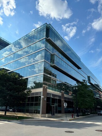 Chicago, IL Office/Retail - 1000 W Fulton Market