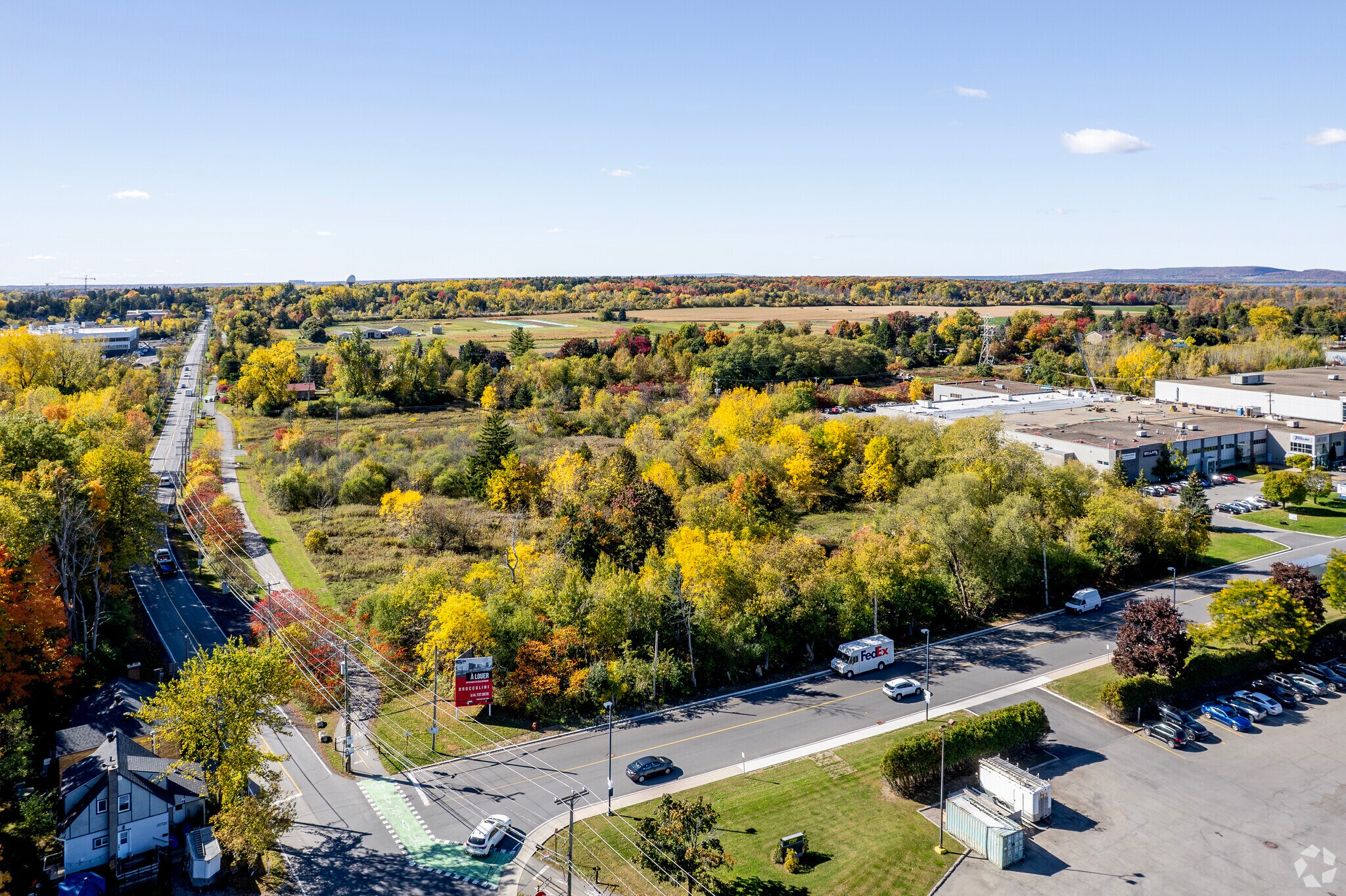 3 St Cedar, Sainte-anne-de-bellevue, QC for Rent