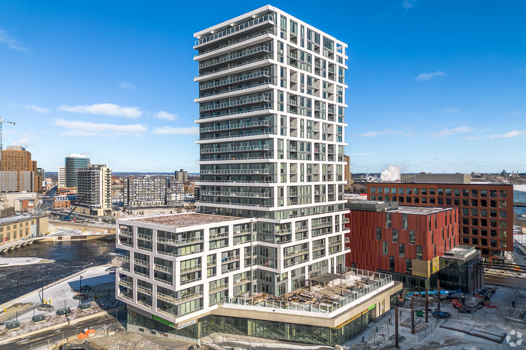 300 Miwate Pvt, Ottawa, ON for Rent