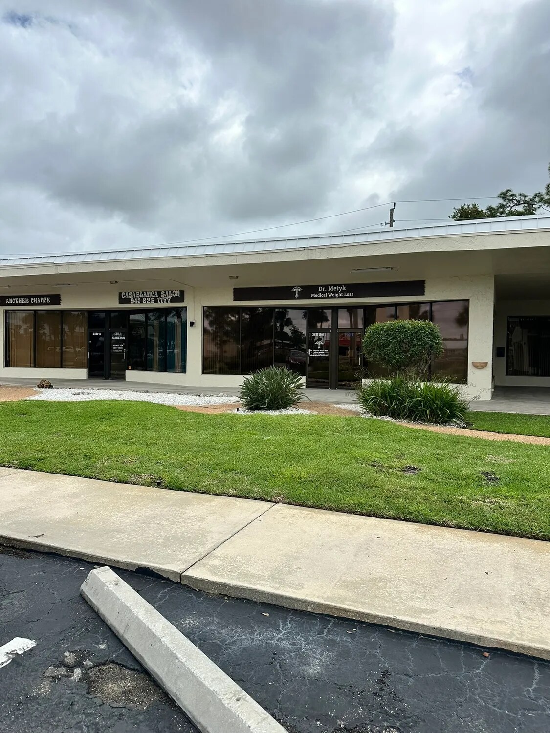 2811 Tamiami Trl, Port Charlotte, FL for Rent
