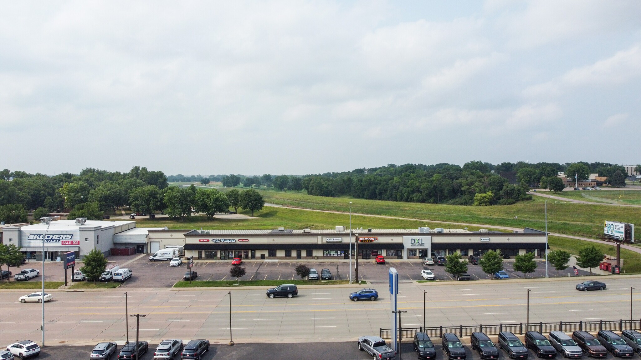 3502-3510 W 41st St, Sioux Falls, SD for Rent