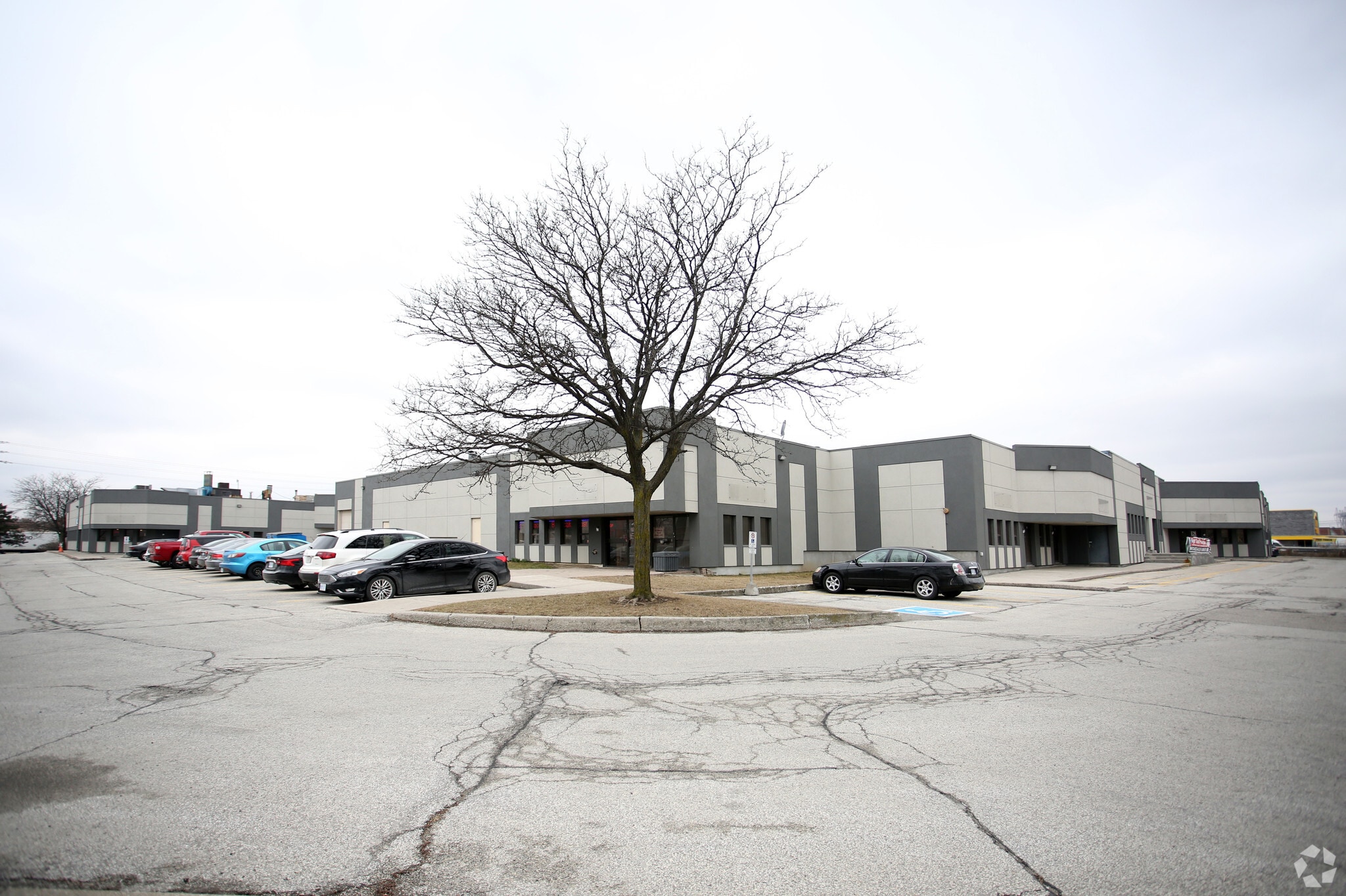 1935 Drew Rd, Mississauga, ON for Rent