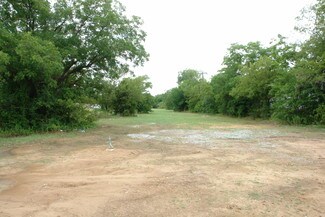 Fort Worth, TX Residential Land - 5220 E Lancaster Ave