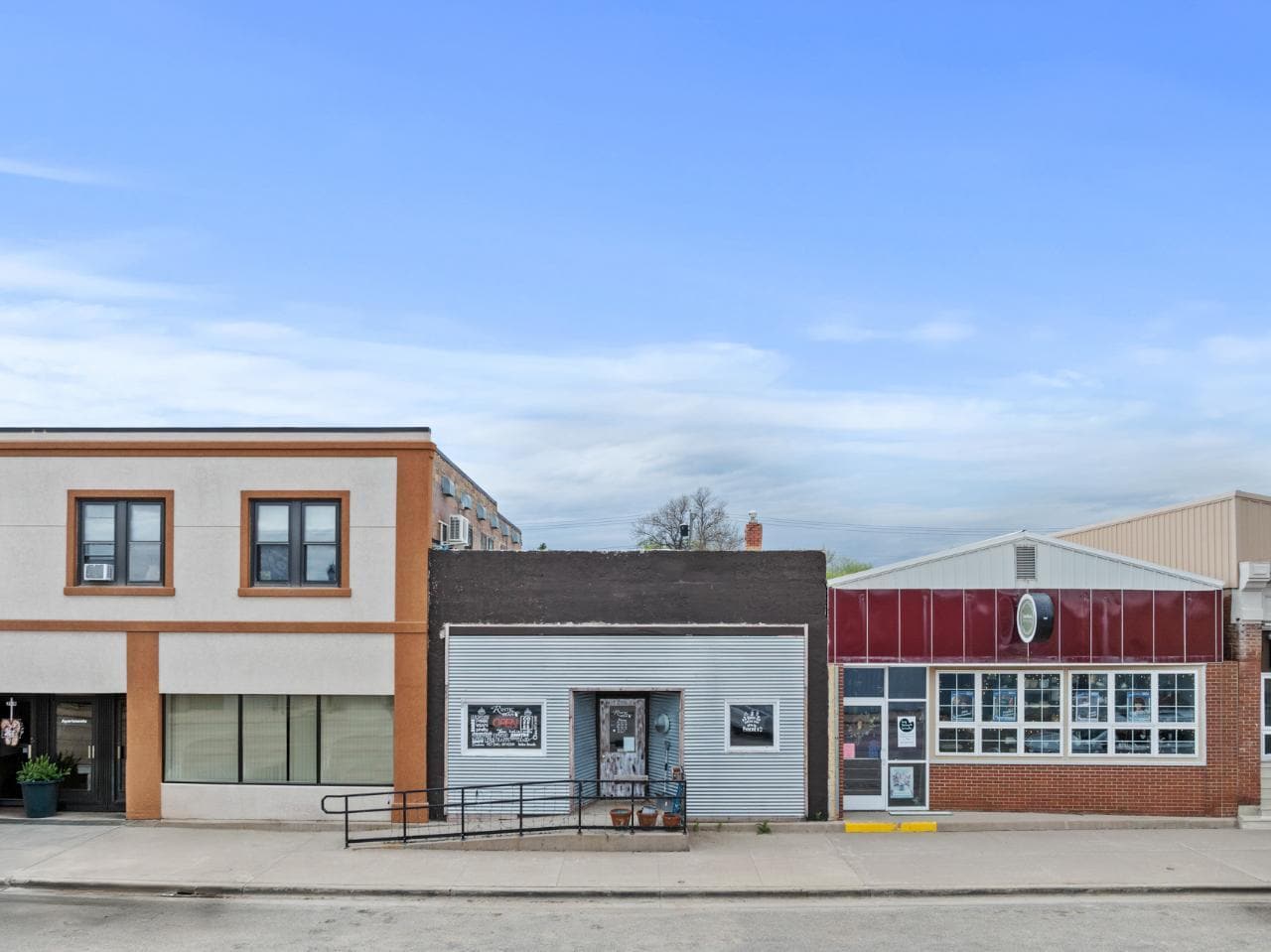 206 Main St, Stanley, ND for Sale
