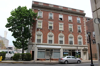 New Haven, CT Storefront Retail/Residential - 109 Court St