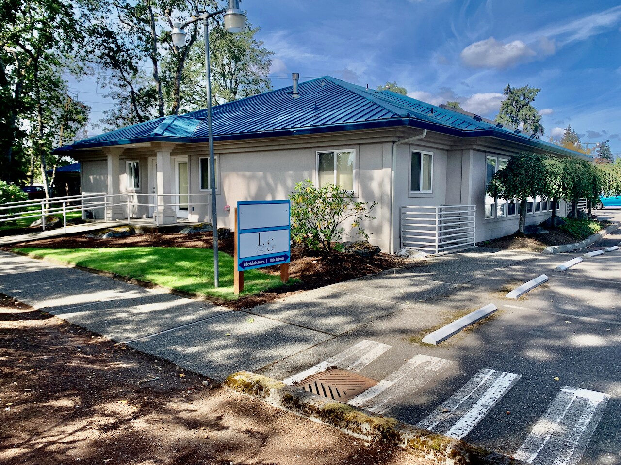 9101 Bridgeport Way SW, Lakewood, WA for Rent