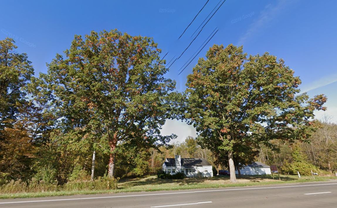 1046 Youngstown Kingsville Rd SE, Vienna, OH for Sale