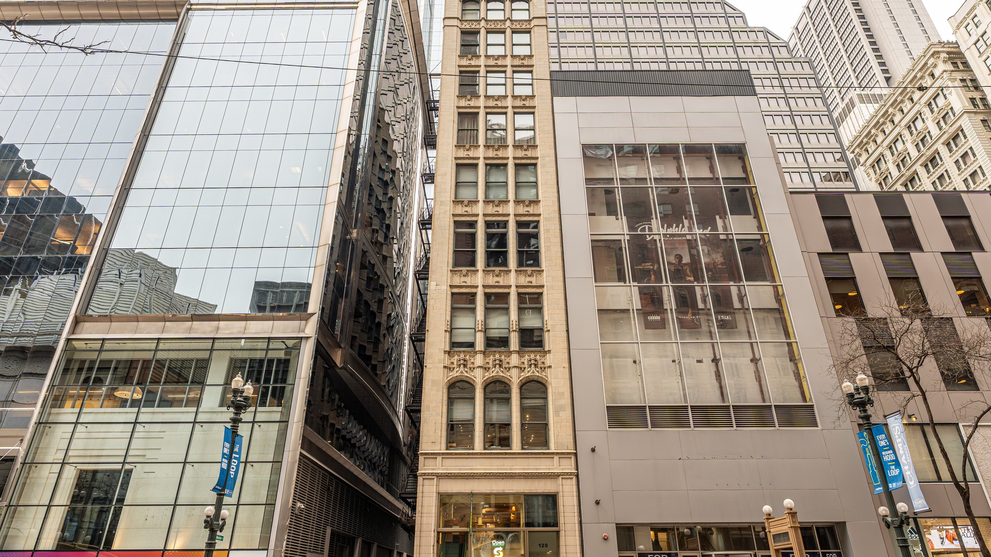 120 S State St, Chicago, IL for Rent