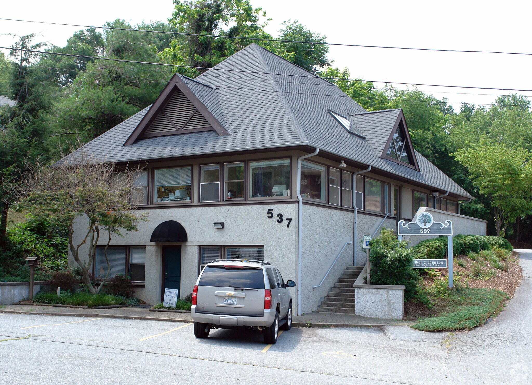 537 College St Asheville, NC 28801 Office Property for Lease on