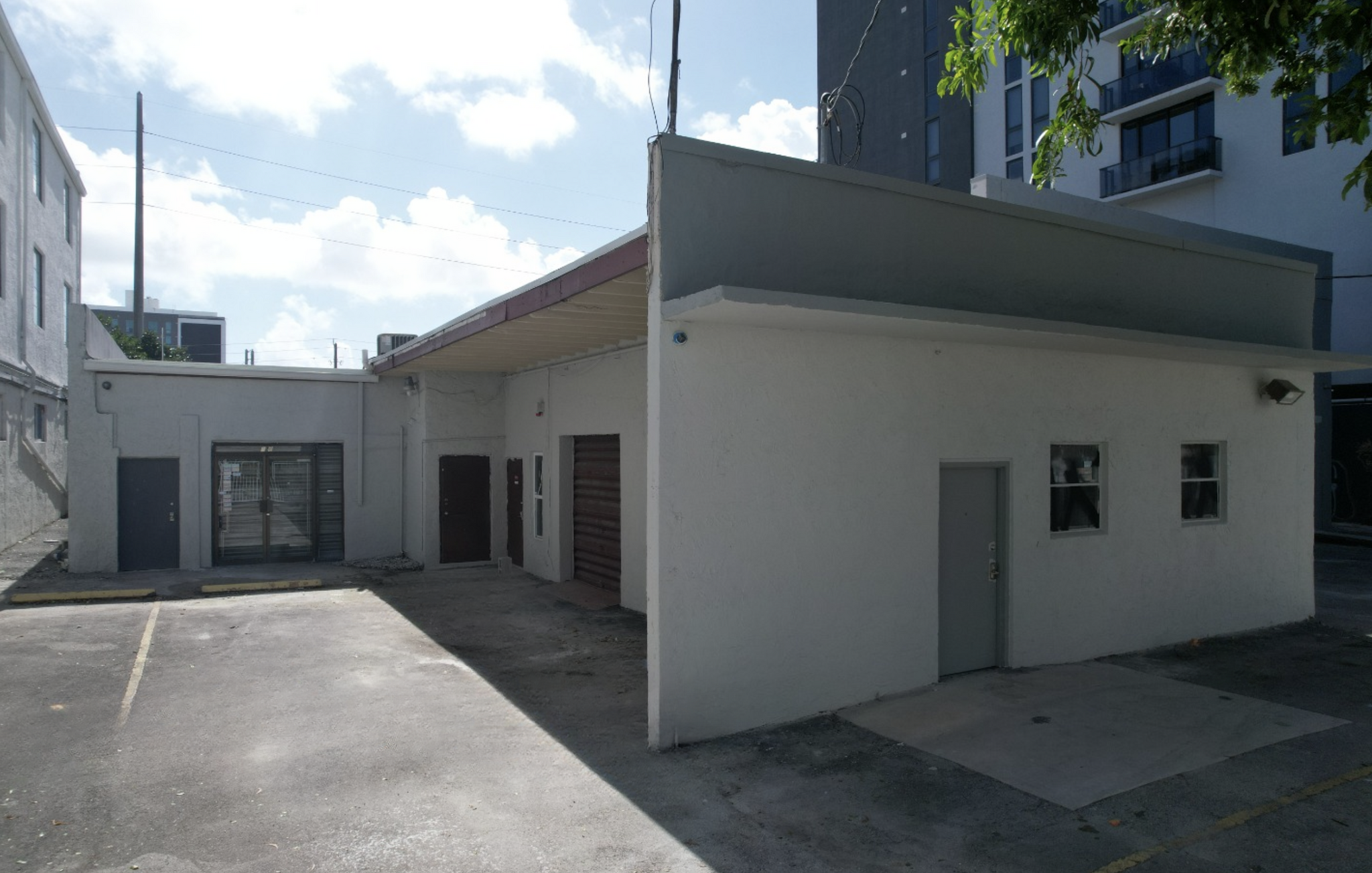 128 NW 25th St, Miami, FL for Sale