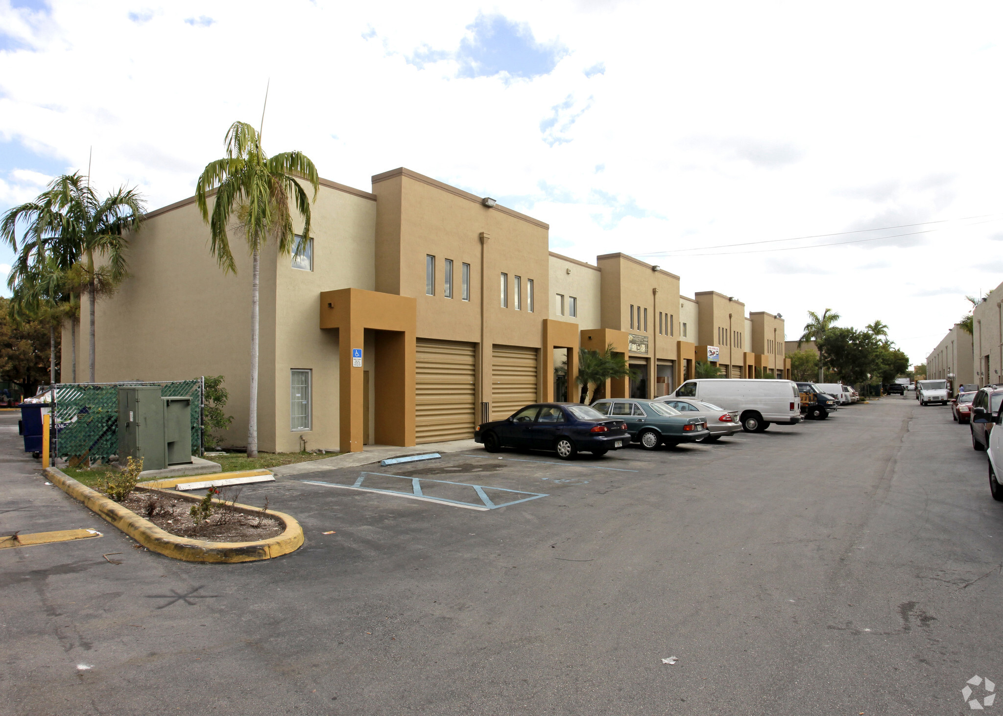 2387 W 80th St, Hialeah, FL for Rent