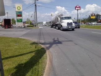 Ooltewah, TN Commercial - 9306 Lee Hwy