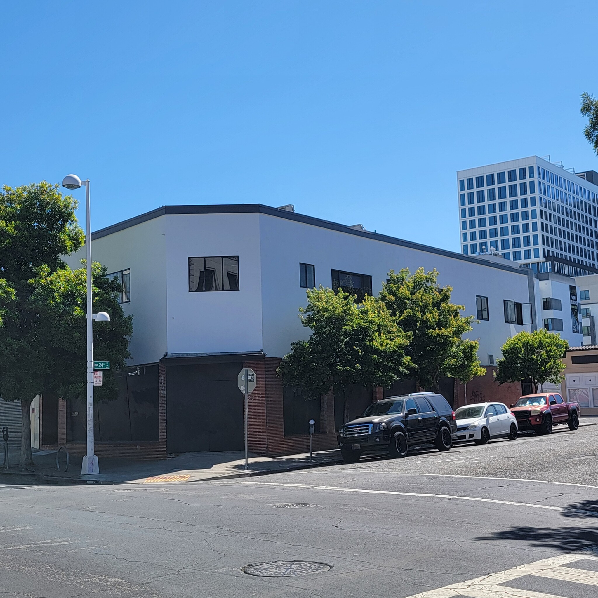 2404 Broadway, Oakland, CA for Rent