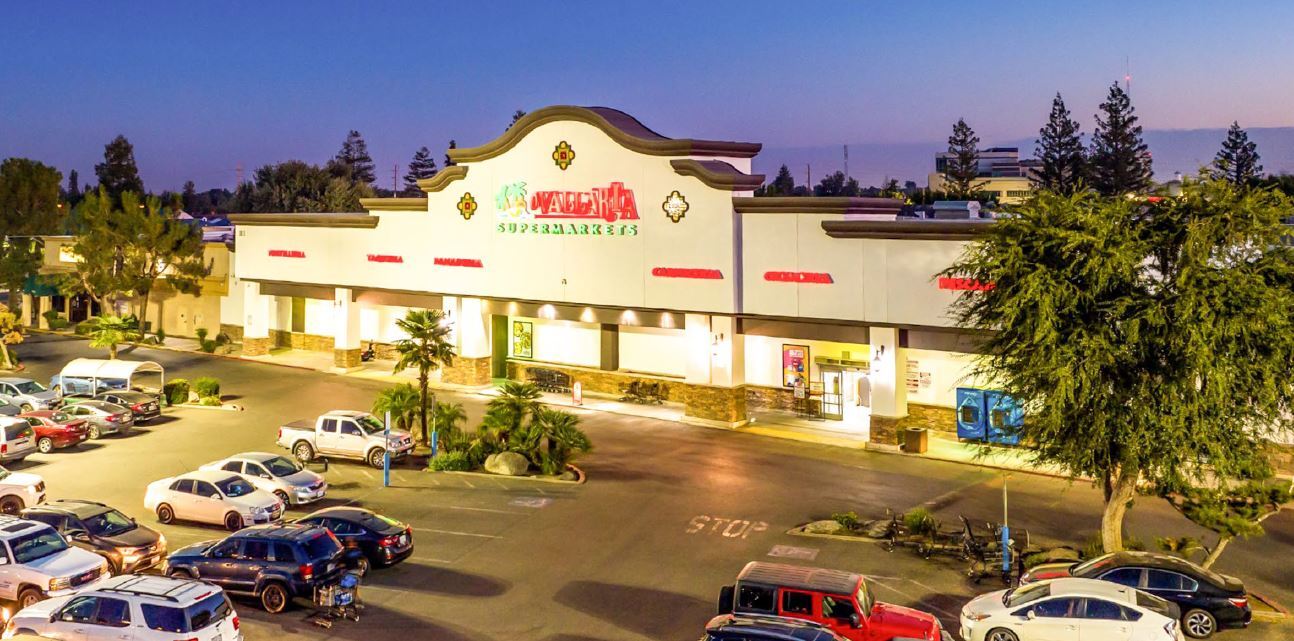 1111 N Cherry St, Tulare, CA for Rent