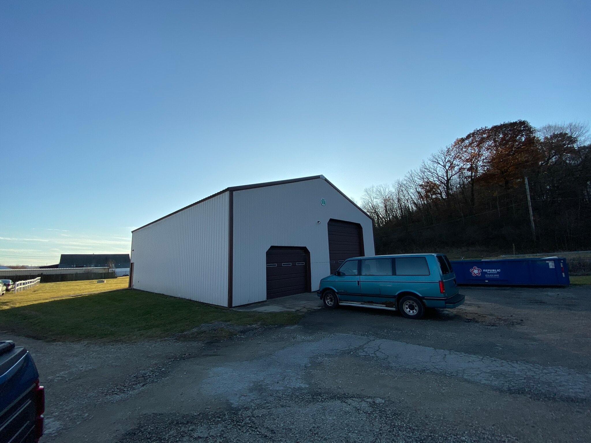 2912 E 15th Rd, Ottawa, IL for Rent