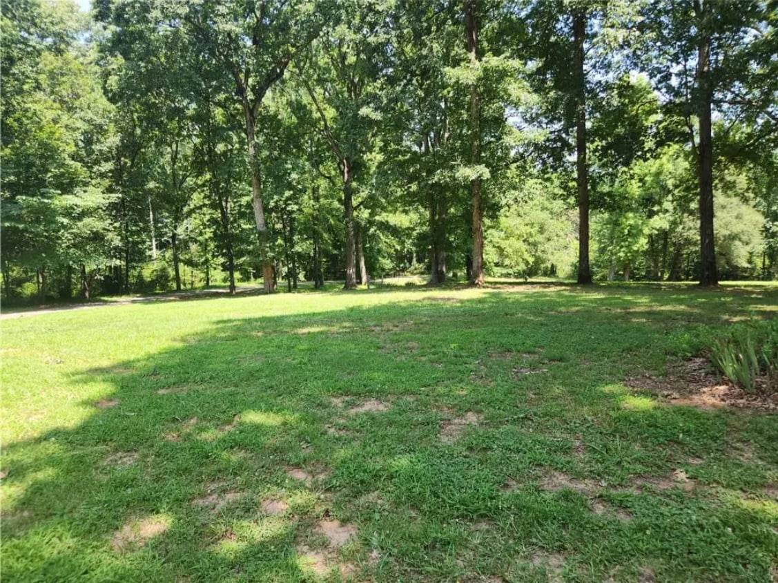 9413 Davis St, Braselton, GA for Sale
