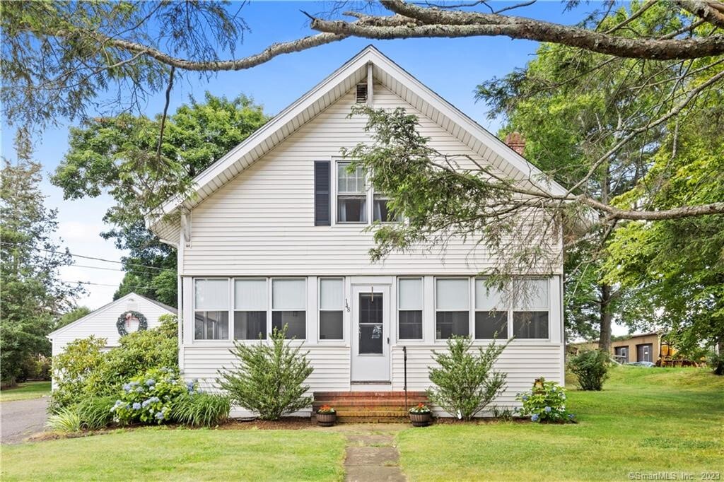 148 Oak St, Glastonbury, CT for Rent