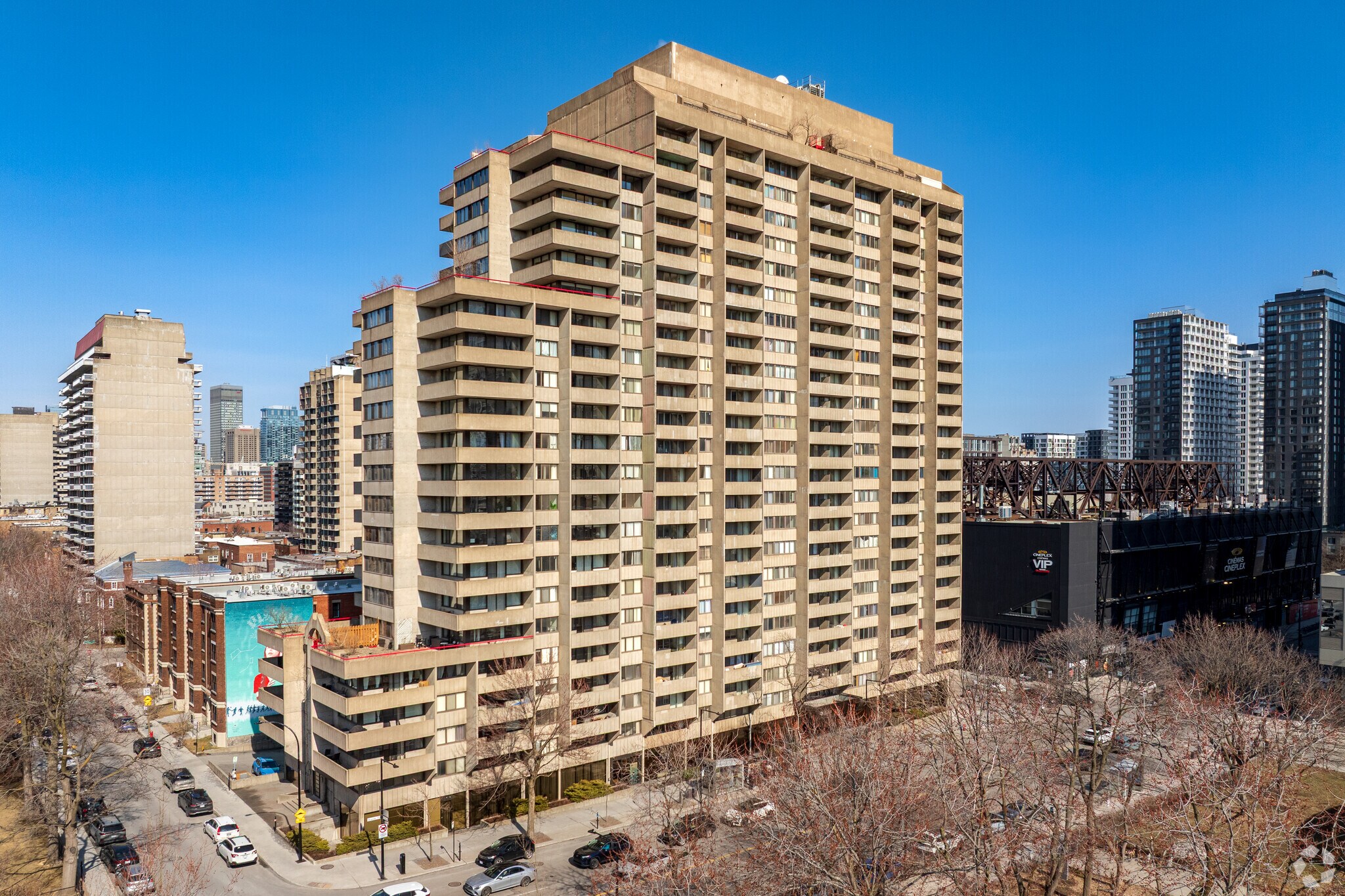 2021 Av Atwater, Montréal, QC for Rent
