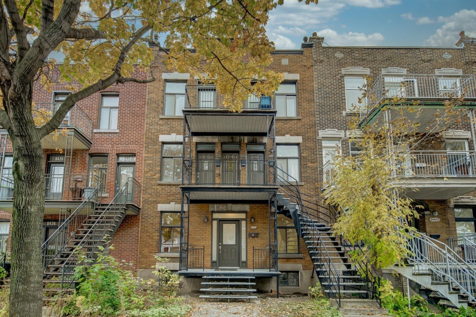 8431-8436 Rue Saint-Denis, Montréal, QC for Sale
