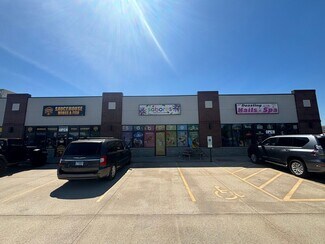 Chatham, IL Retail - 323 N Main St