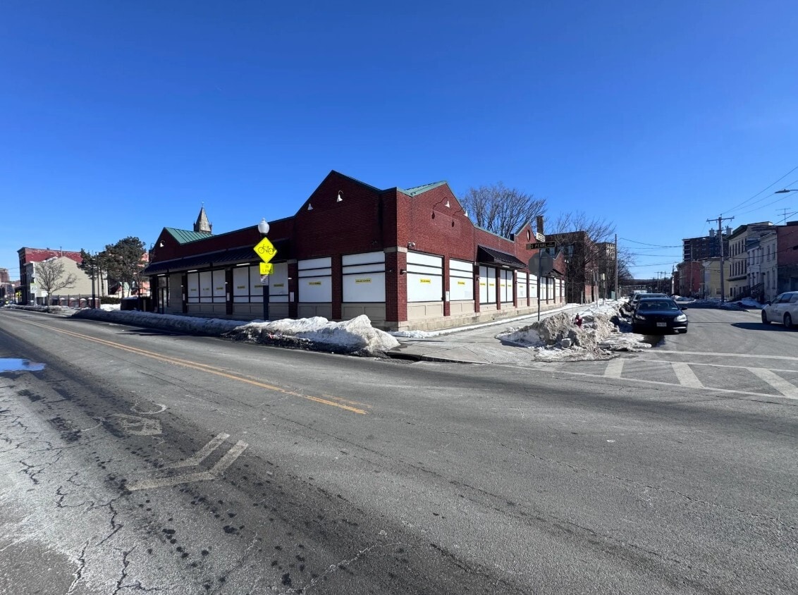 310 S Pearl St, Albany, NY for Rent