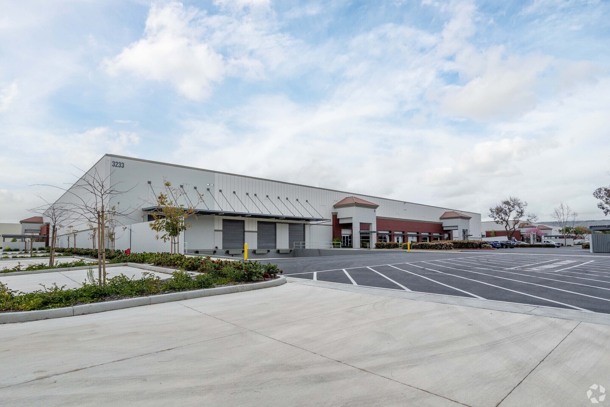 3233 E Mission Oaks Blvd, Camarillo, CA for Rent