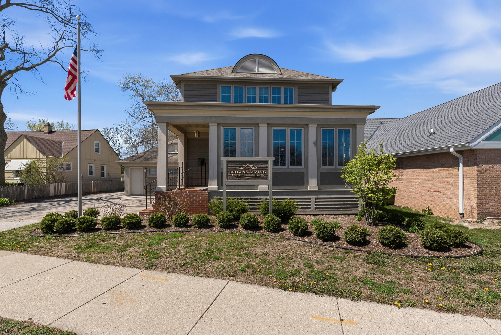 6165 N Green Bay Ave, Glendale, WI for Sale