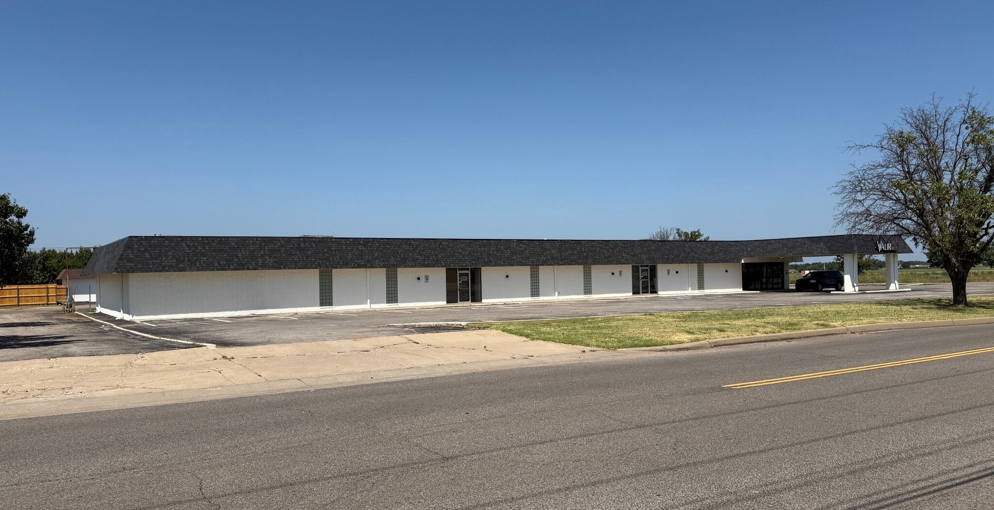 1414 N Kennedy Ave, Shawnee, OK for Rent