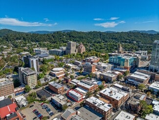 Asheville, NC Storefront Retail/Residential - 58 Broadway St