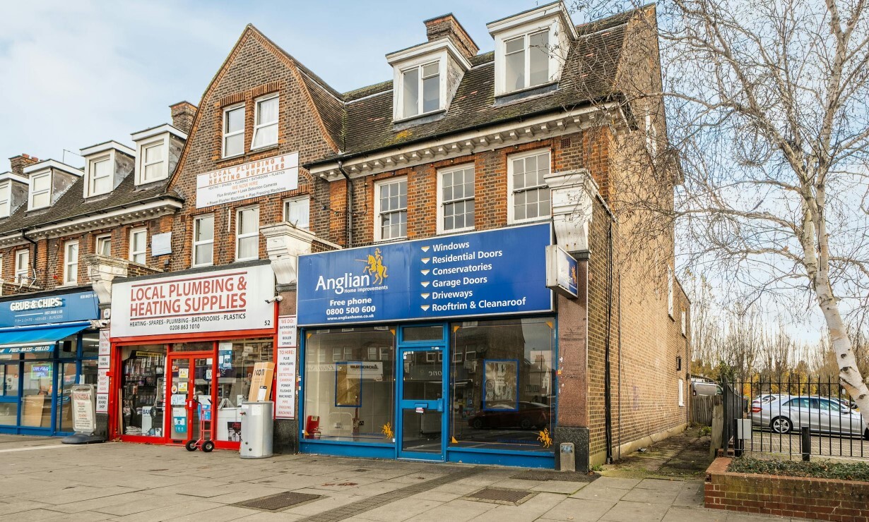 56 Station Rd, Harrow, LND for Rent
