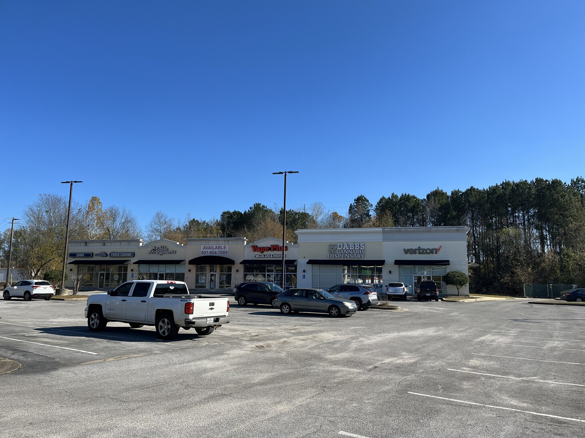 1217 S Frontage Rd, Meridian, MS for Rent