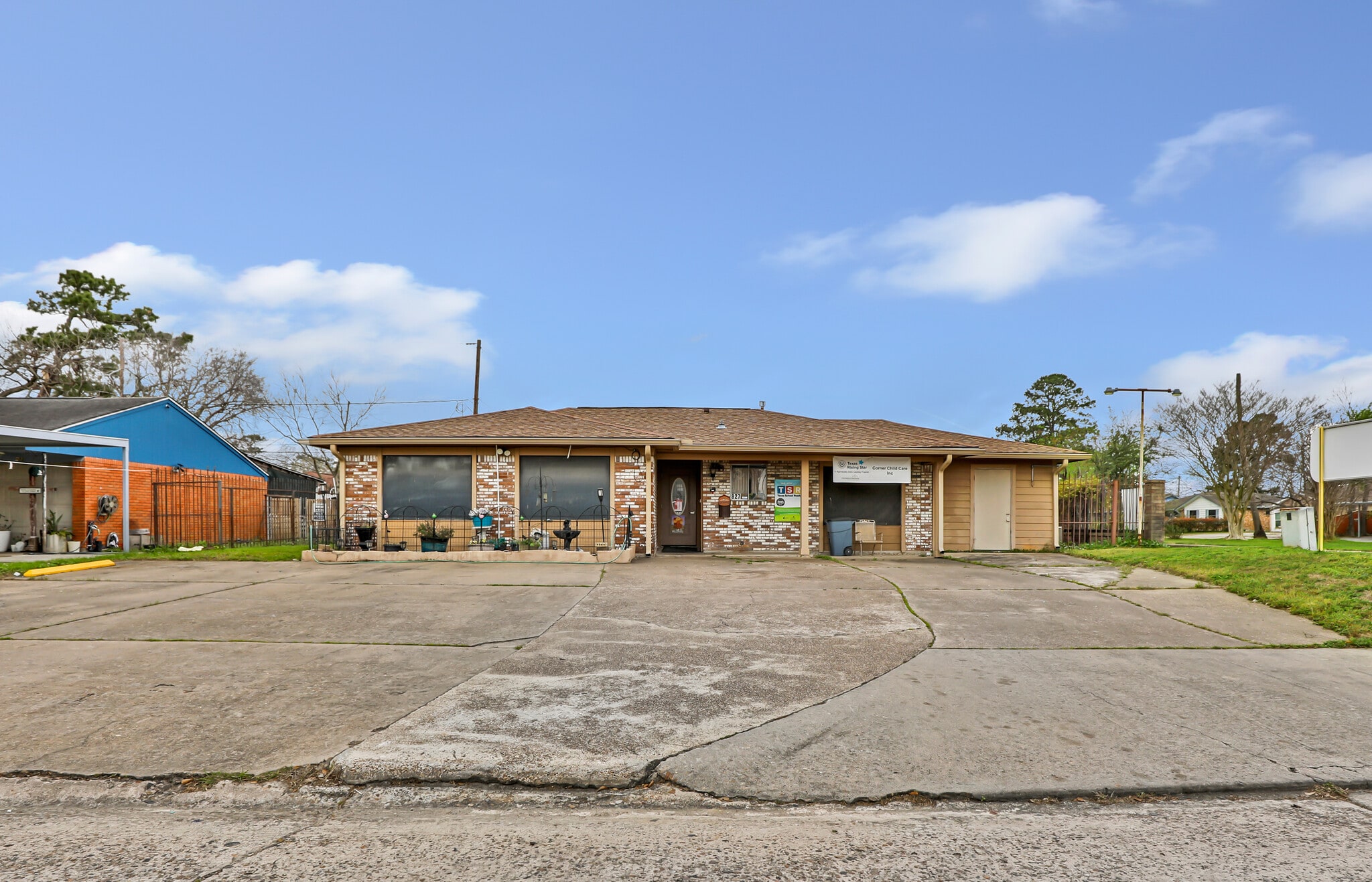 827 Casey St, Channelview, TX for Sale