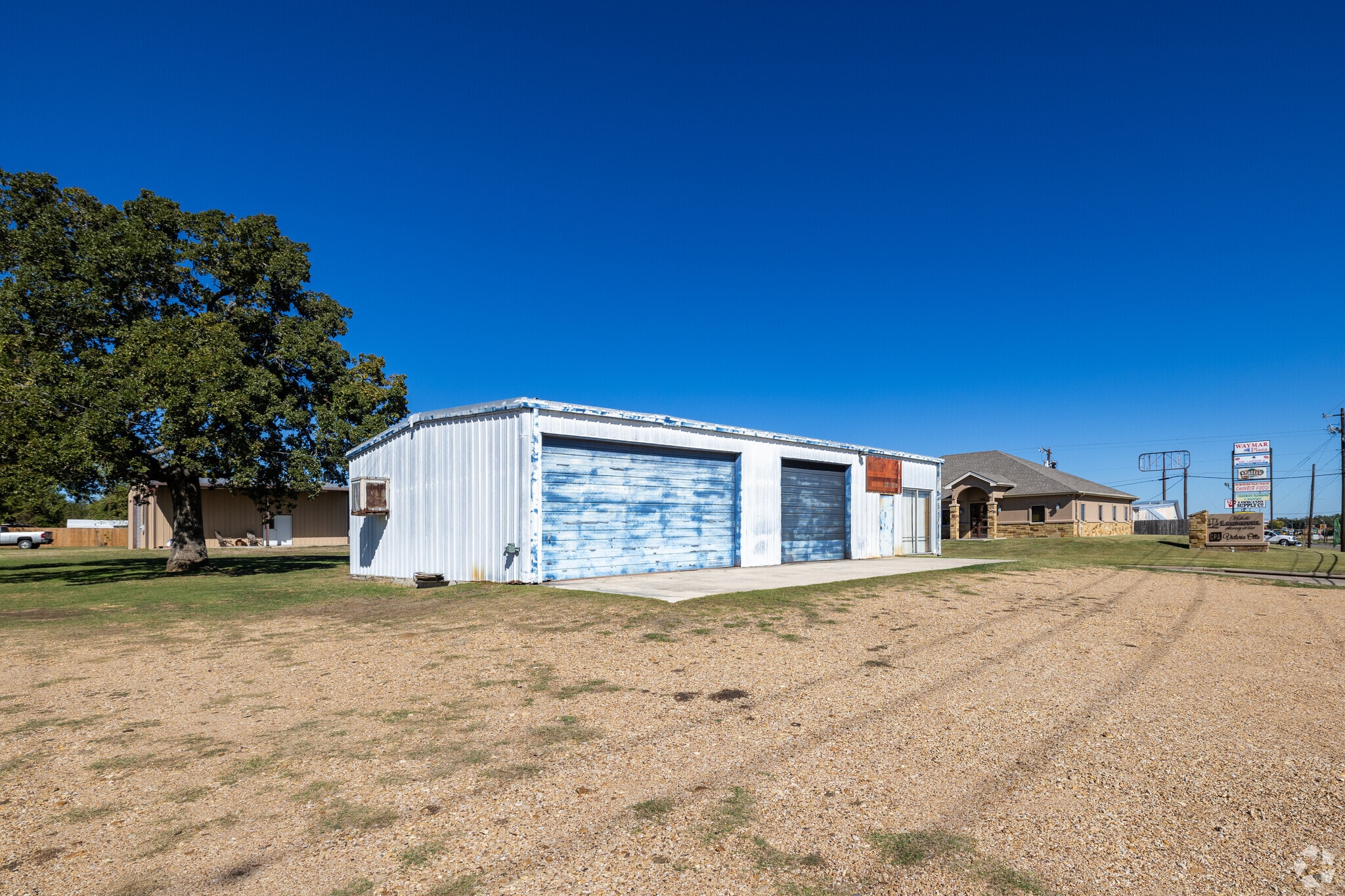 1608 W Cameron Ave, Rockdale, TX for Sale