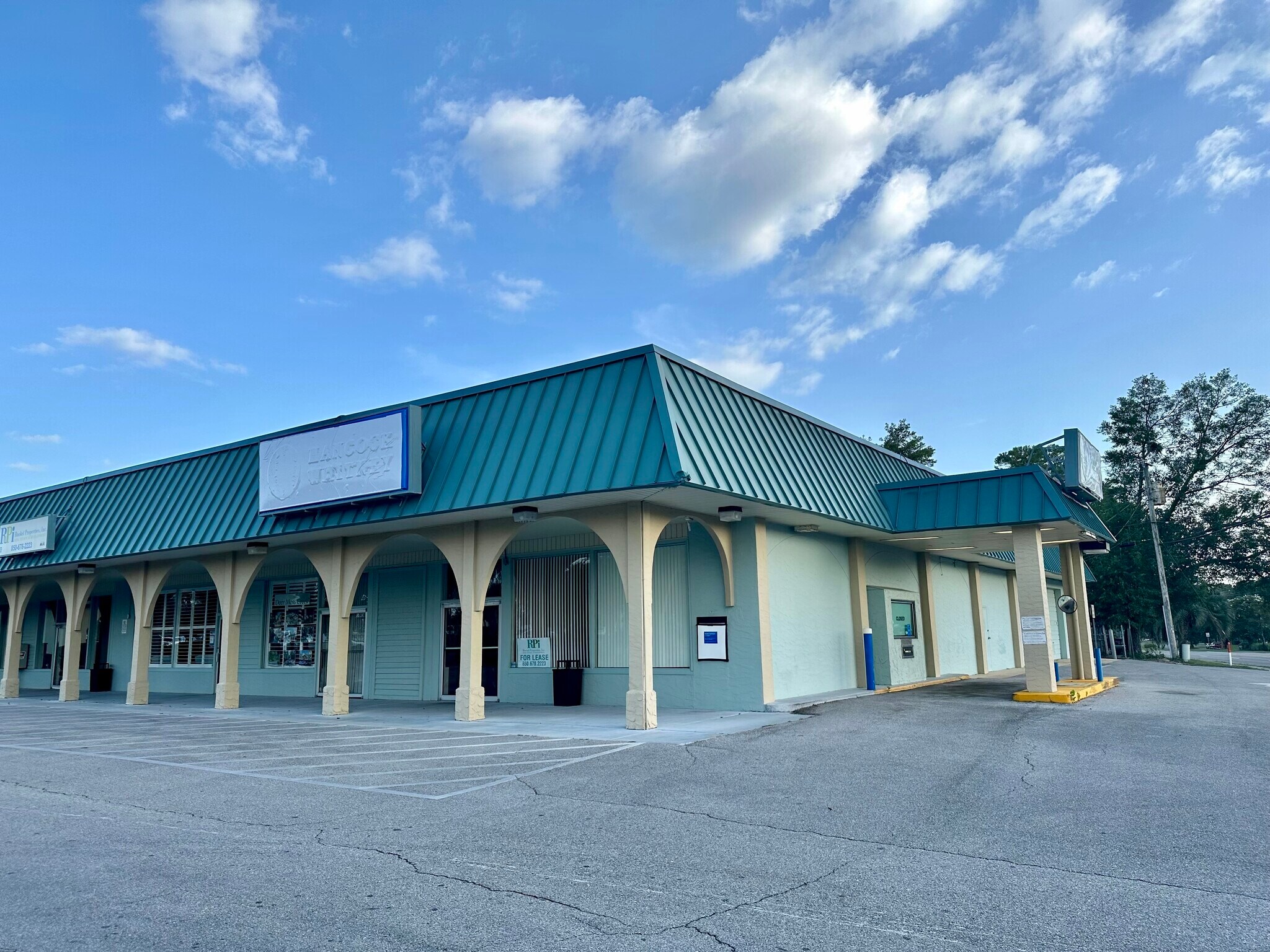 1039 John Sims Pky E, Niceville, FL for Rent