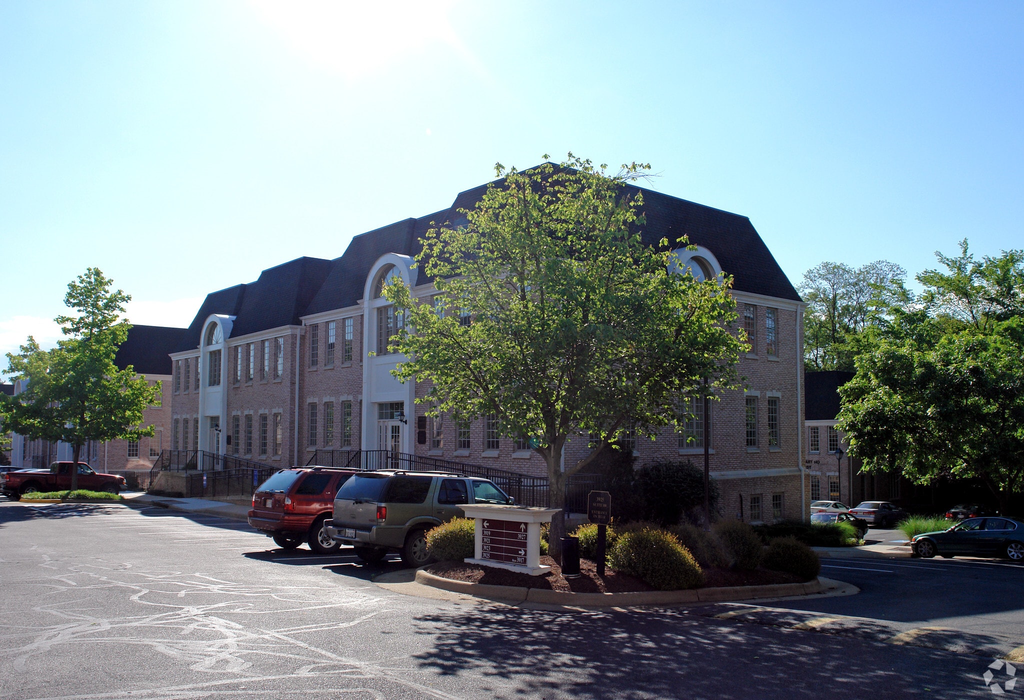 3925 Blenheim Blvd, Fairfax, VA for Rent