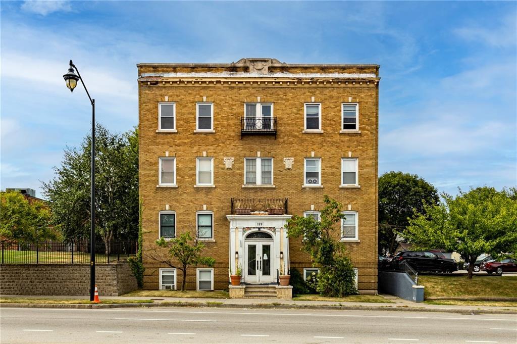 189 Lake Ave, Rochester, NY for Sale