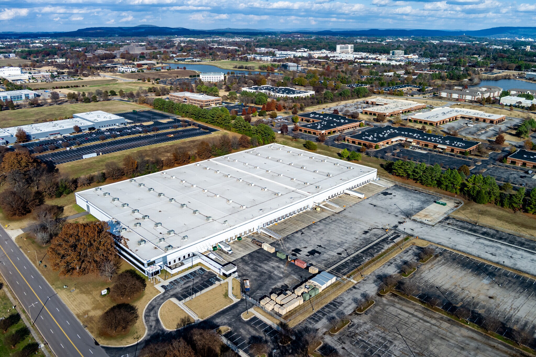 300 Diamond Dr NW, Huntsville, AL for Rent