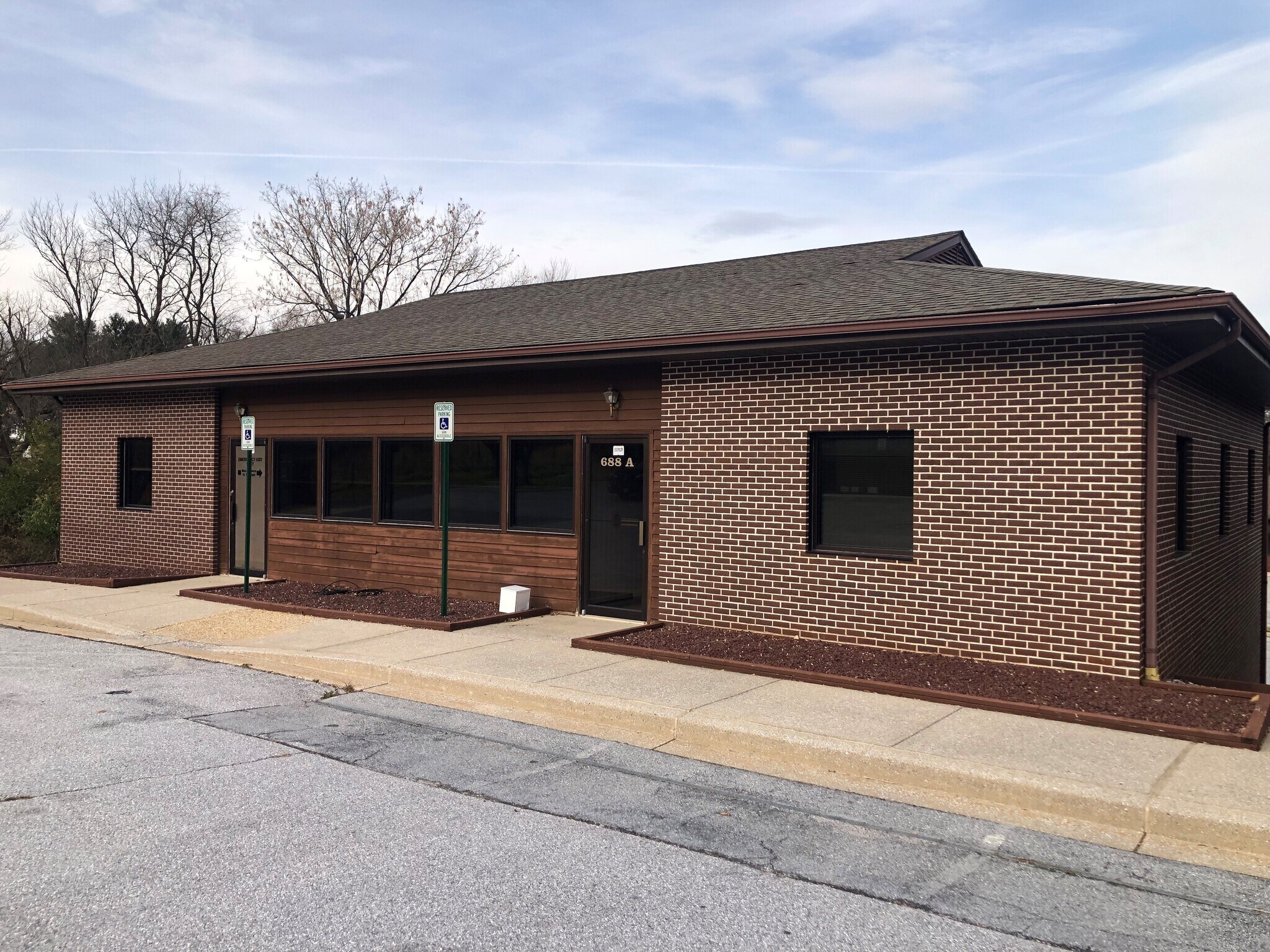 686 Poole Rd, Westminster, MD for Rent