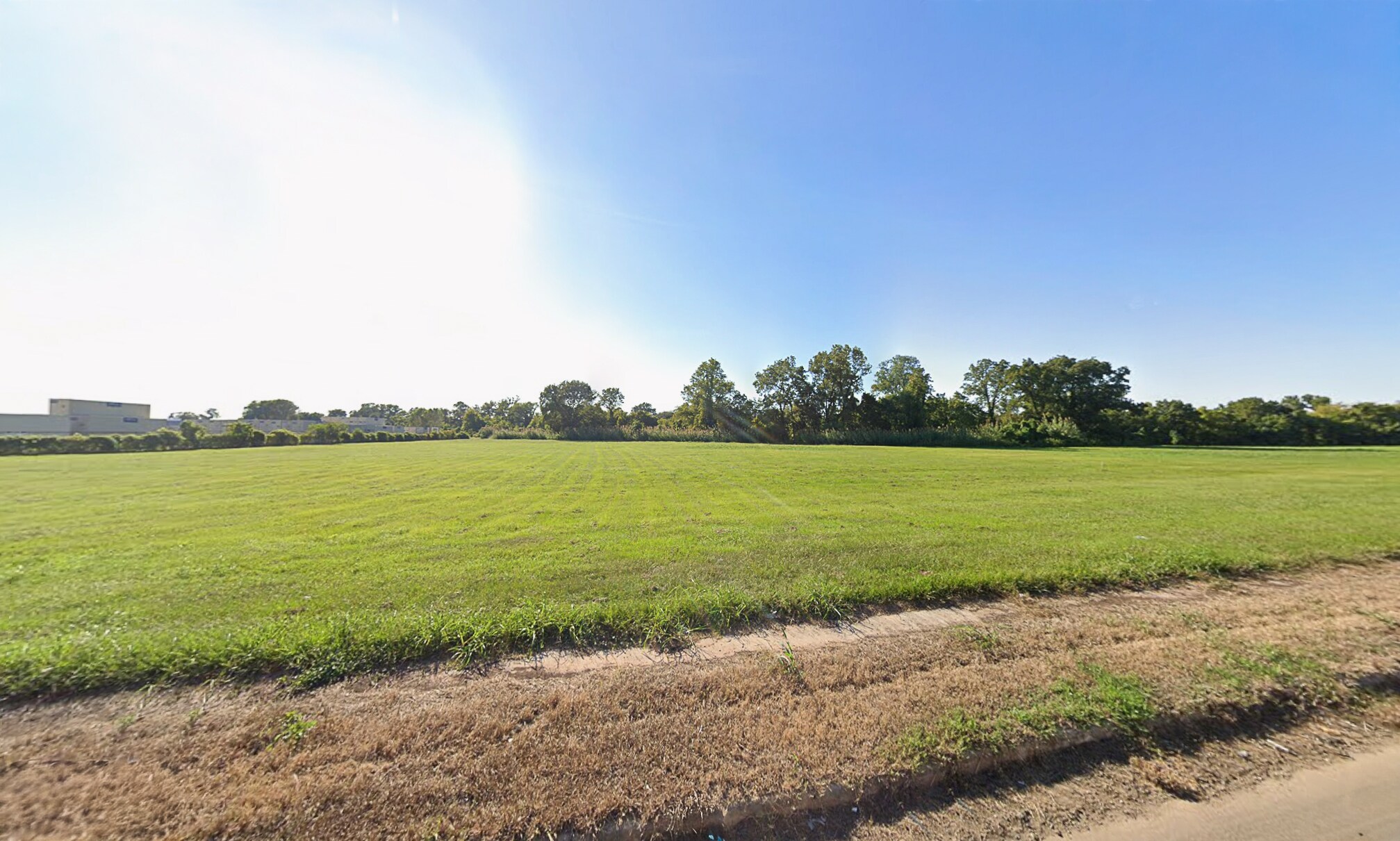 1525 Airport Dr, Shreveport, LA for Sale