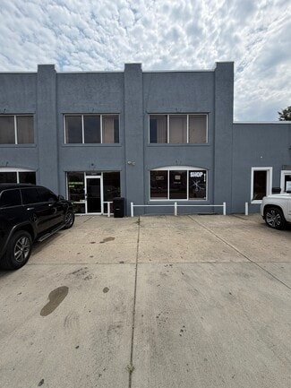 Indianapolis, IN Office/Retail - 3343 Central Ave Indianapolis, IN Office/Retail - 3343 Central Ave