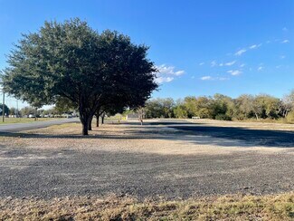 Kenedy, TX Commercial - 1000 N 5th St