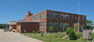 Beaver Dam, WI Retail - 111 E Burnett St