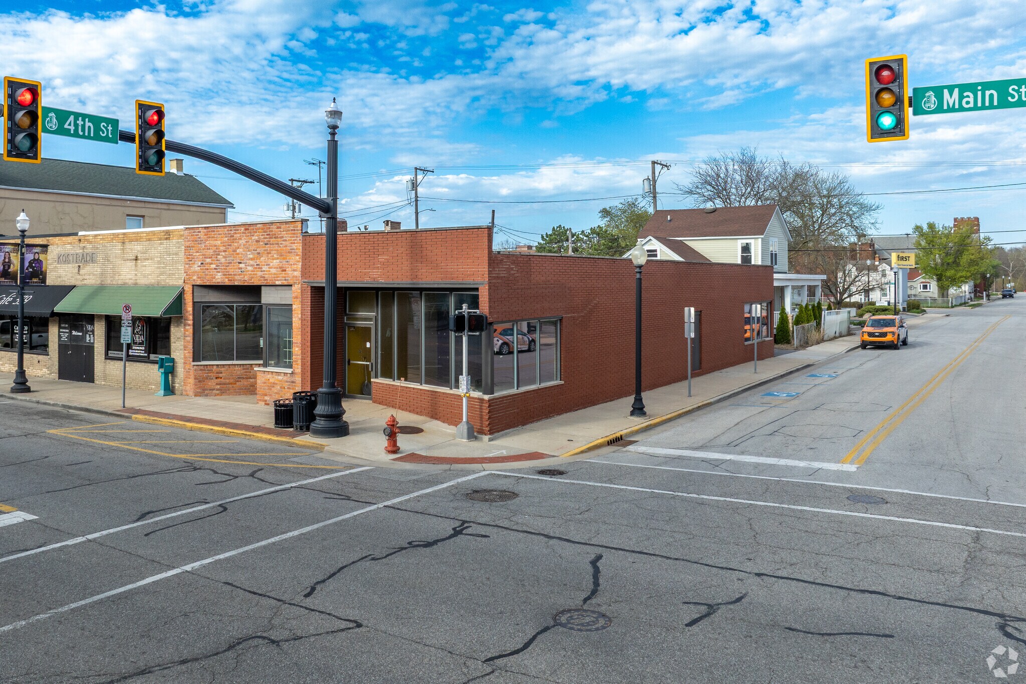 347 Main St, Hobart, IN for Rent