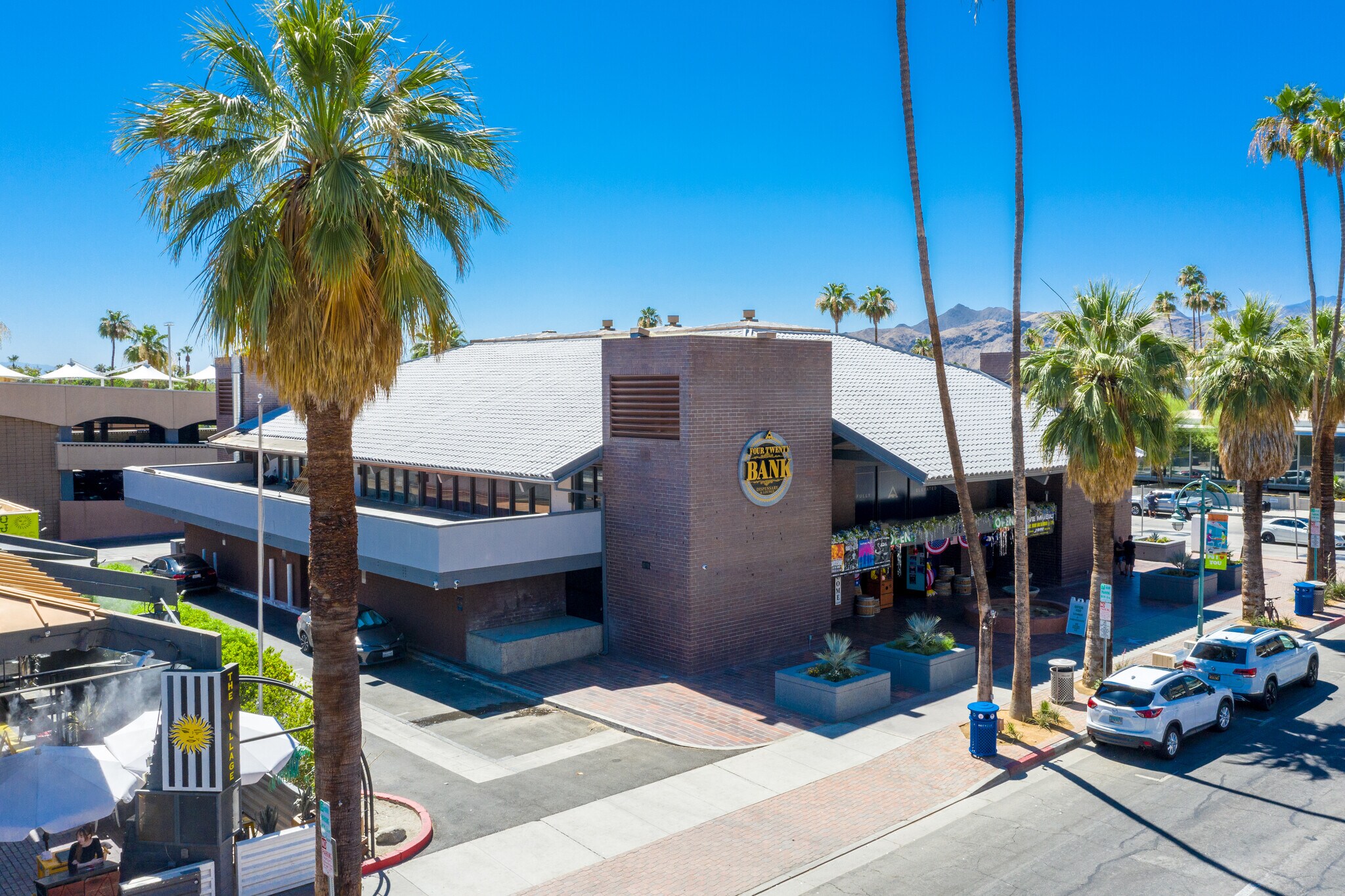 296 S Palm Canyon Dr, Palm Springs, CA for Sale