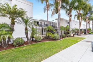 Downey, CA Apartments - 11921-31 39 Lakewood Blvd